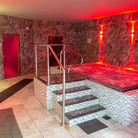 Beech Grove * Bowness-on-Windermere