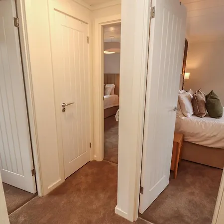 Beech Grove * Bowness-on-Windermere